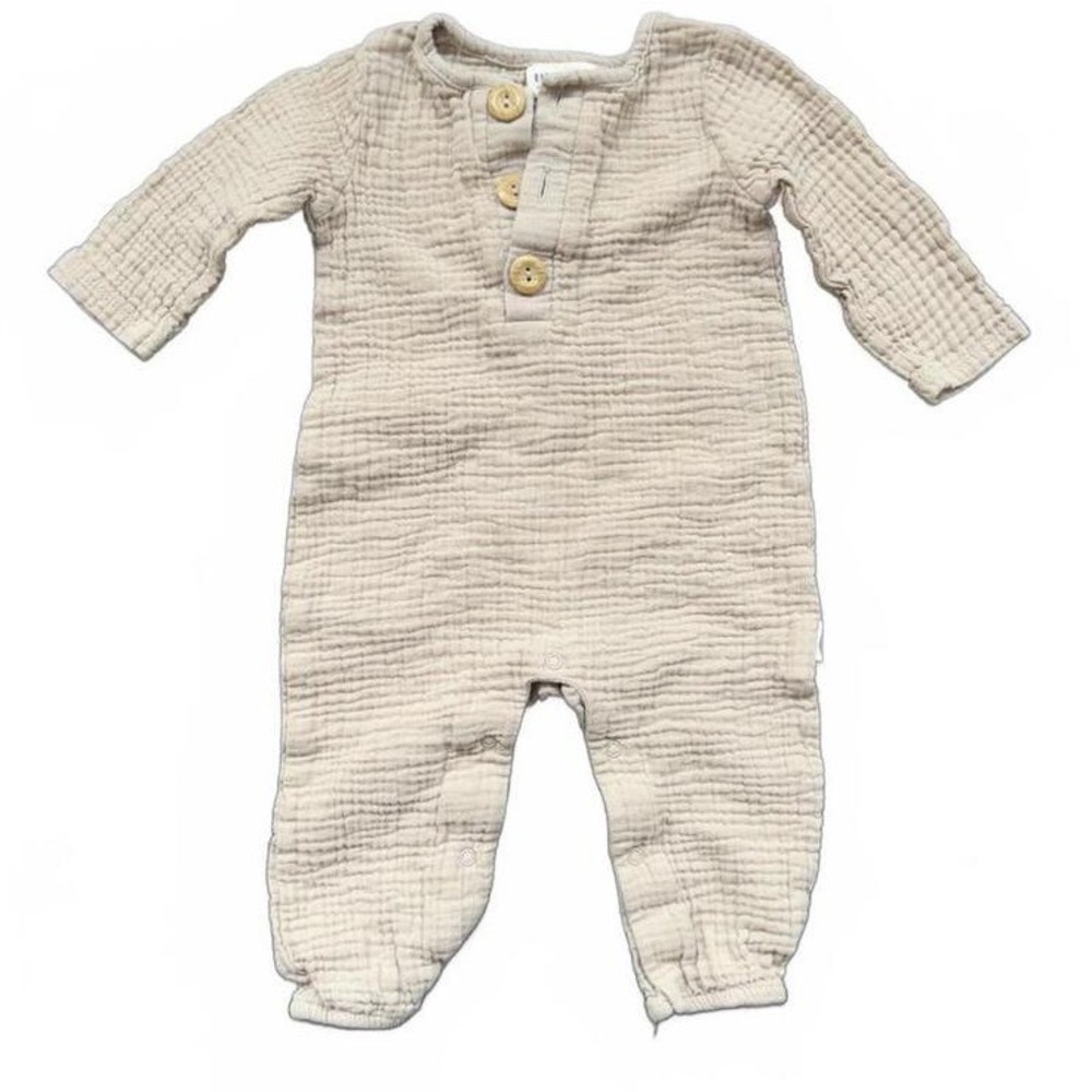 Rabbit‎ + Bear Romper Tan Double Gauze Muslin Henley 6-9M